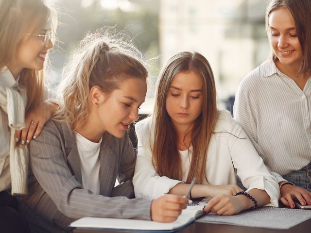 Англійська для підлітків: як подолати «не хочу» та «не цікаво»